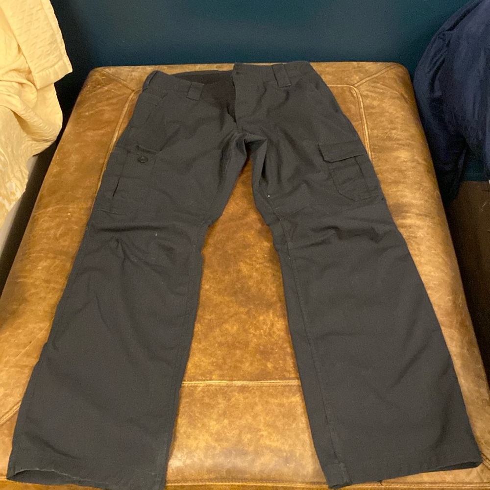 Under armor patrol cargo pants